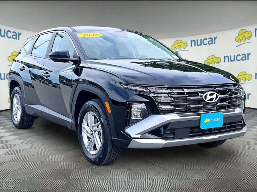 Used 2025 Hyundai Tucson SE