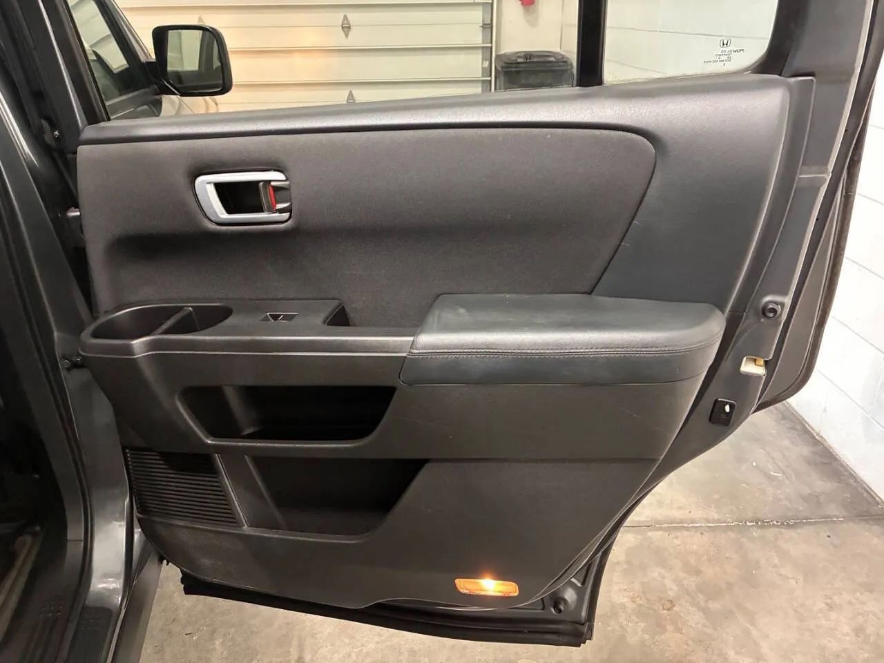 Used 2010 Honda Pilot LX image 21