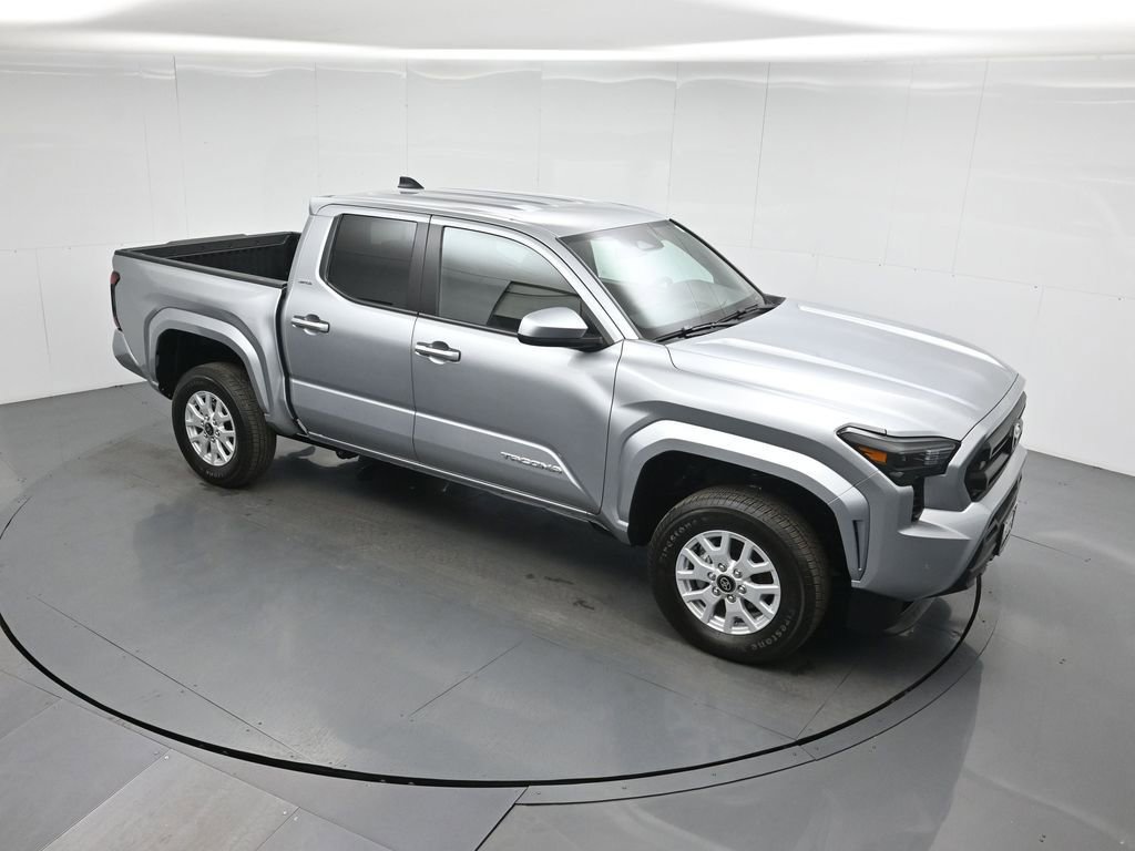 Used 2024 Toyota Tacoma SR5 image 40