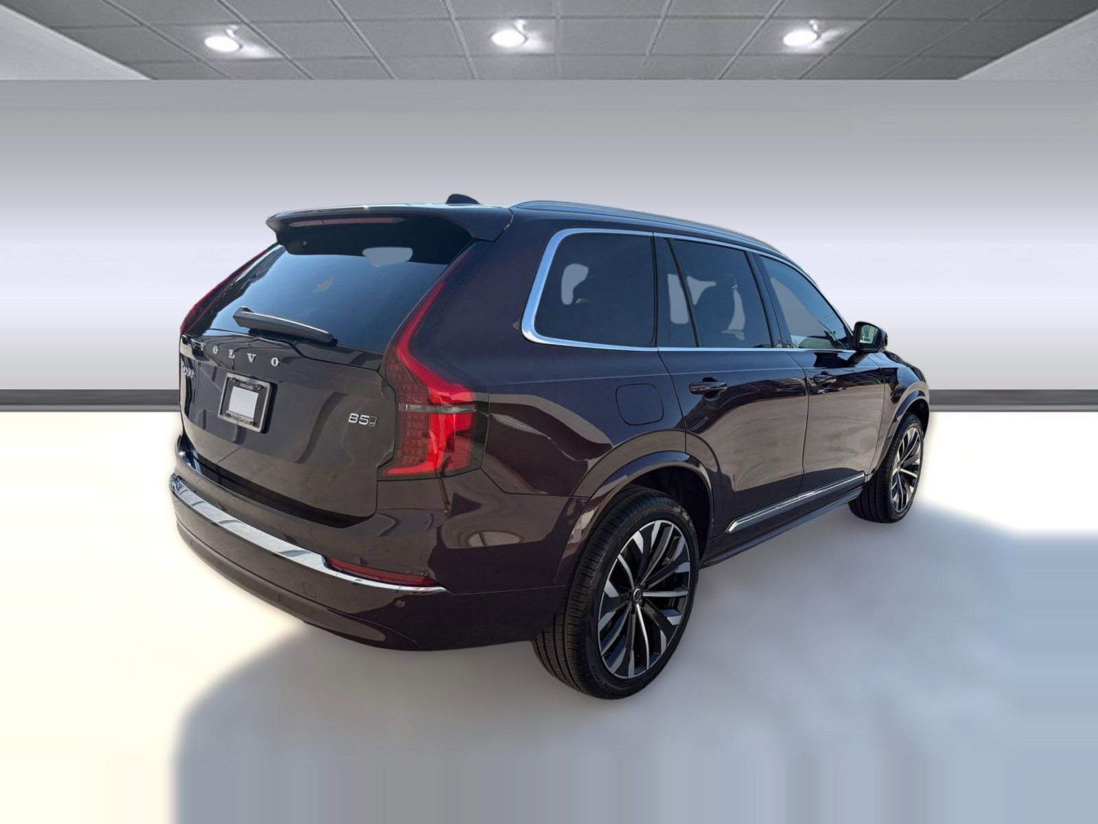 Used 2026 Volvo XC90 B5 Core w/ Protection Package AWD/4WD image 9
