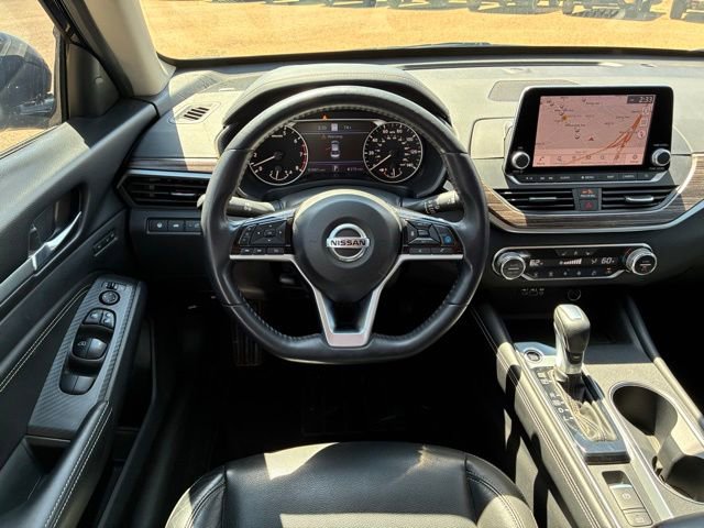 Certified 2019 Nissan Altima 2.5 Platinum FWD image 15