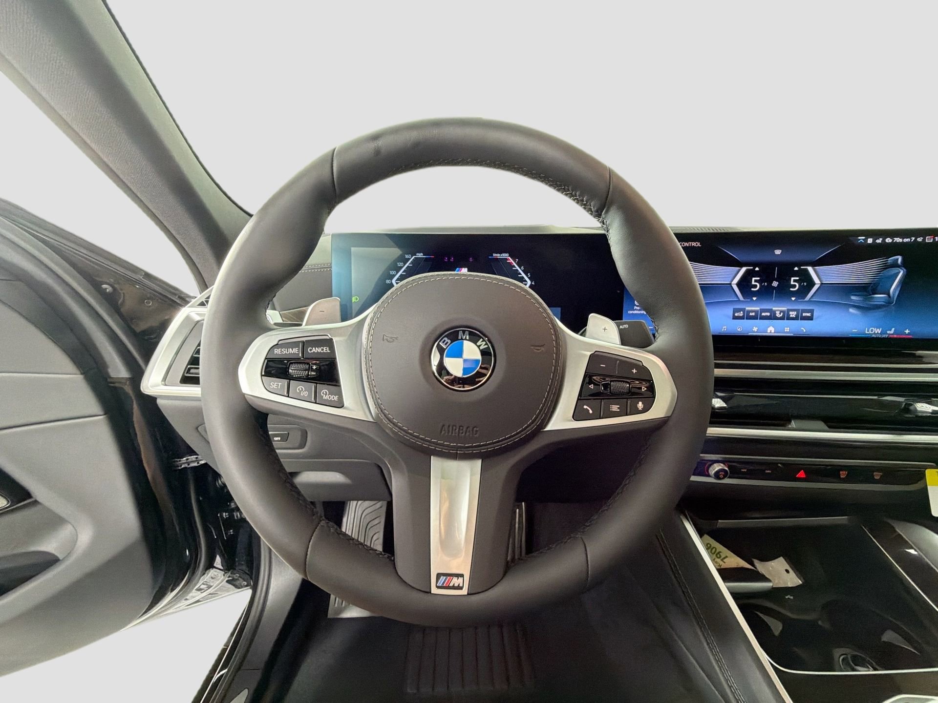 New 2026 BMW X6 xDrive40i image 11