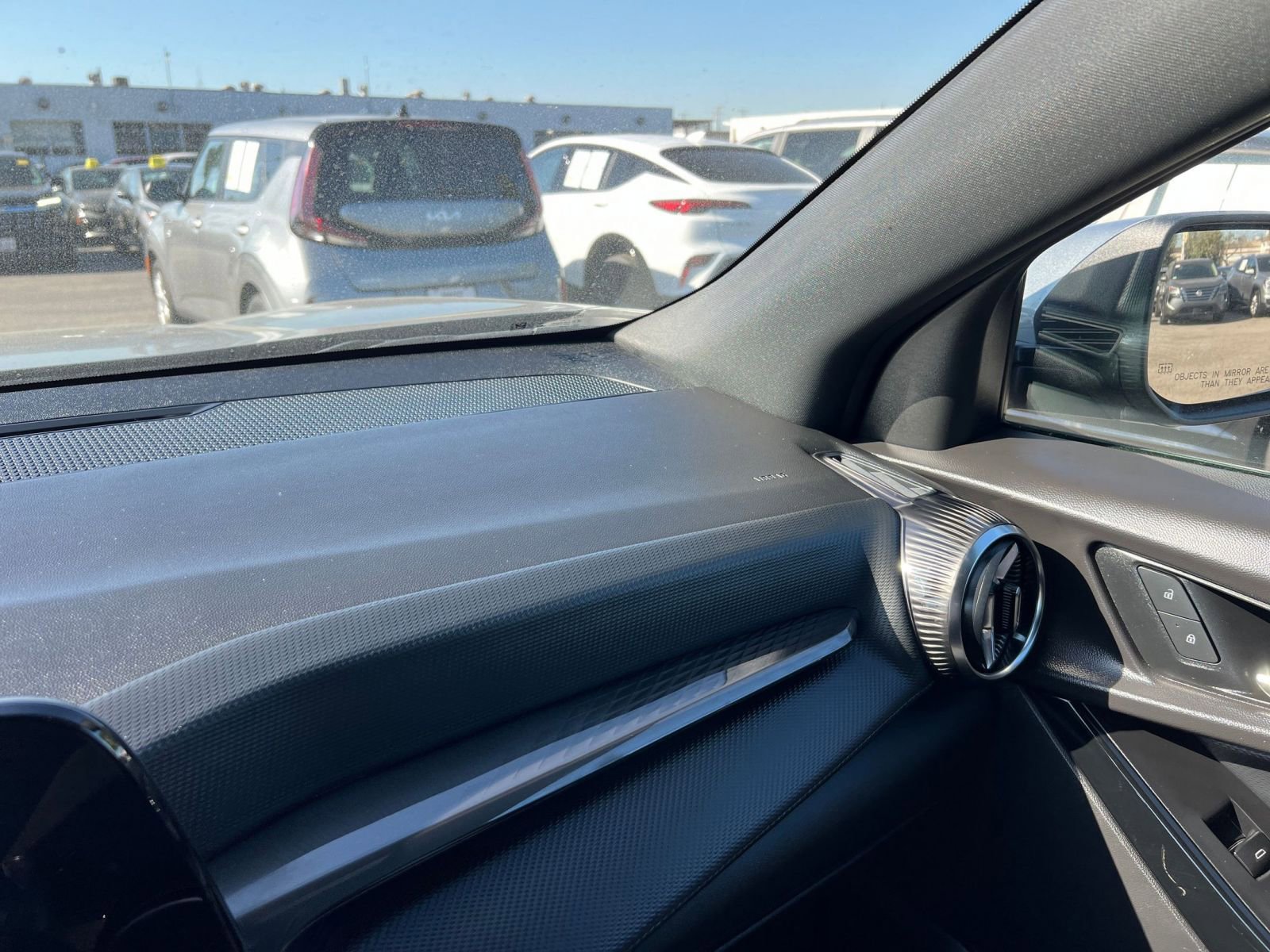 Used 2025 Chevrolet Equinox LT AWD/4WD image 40