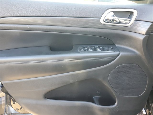 Used 2019 Jeep Grand Cherokee Altitude image 20
