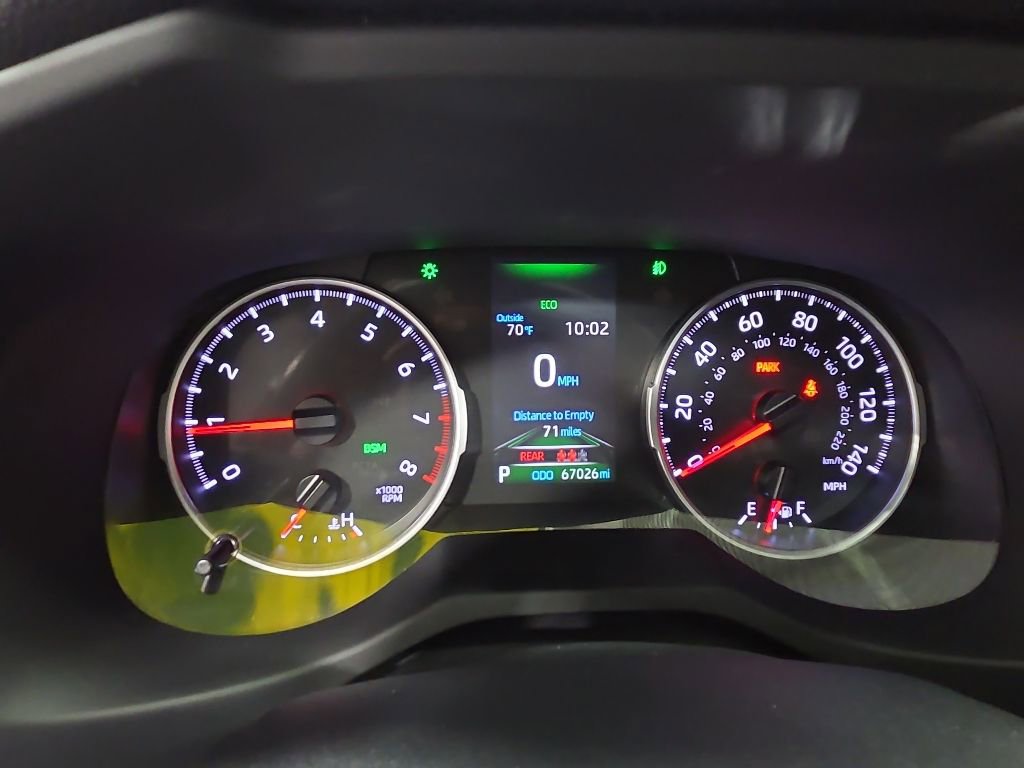 Used 2019 Toyota RAV4 XLE w/ Convenience Package AWD/4WD image 13