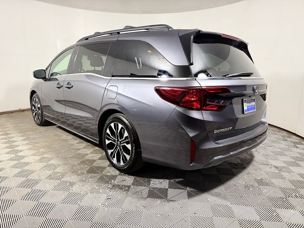 Used 2025 Honda Odyssey Elite image 4