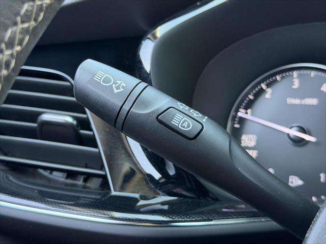 Used 2023 Buick Envision Essence w/ Sport Touring Package AWD/4WD image 26