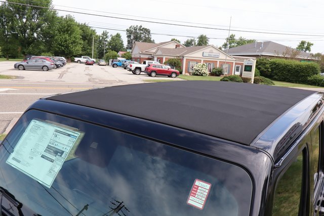 New 2025 Jeep Wrangler Unlimited Rubicon 392 image 11