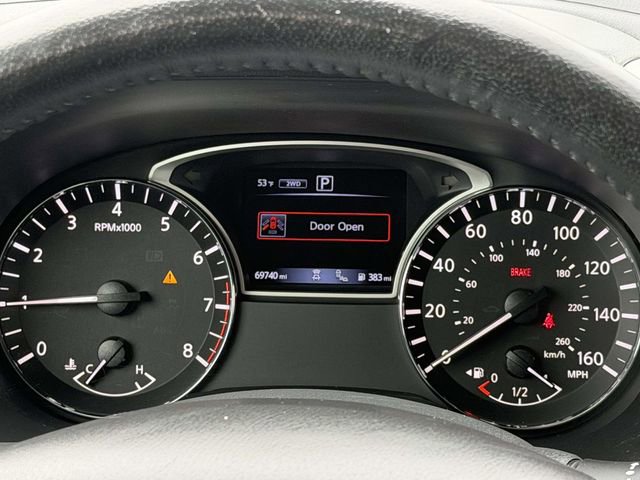 Used 2019 Nissan Pathfinder SL image 24
