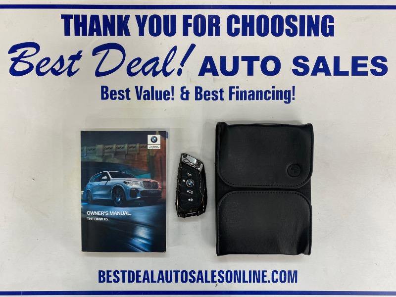 Used 2019 BMW X5 xDrive50i w/ M Sport Package image 28