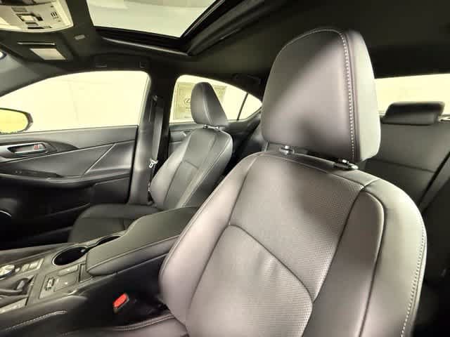 New 2026 Lexus IS 350 F Sport w/ Accessory Package Z1 RWD image 5