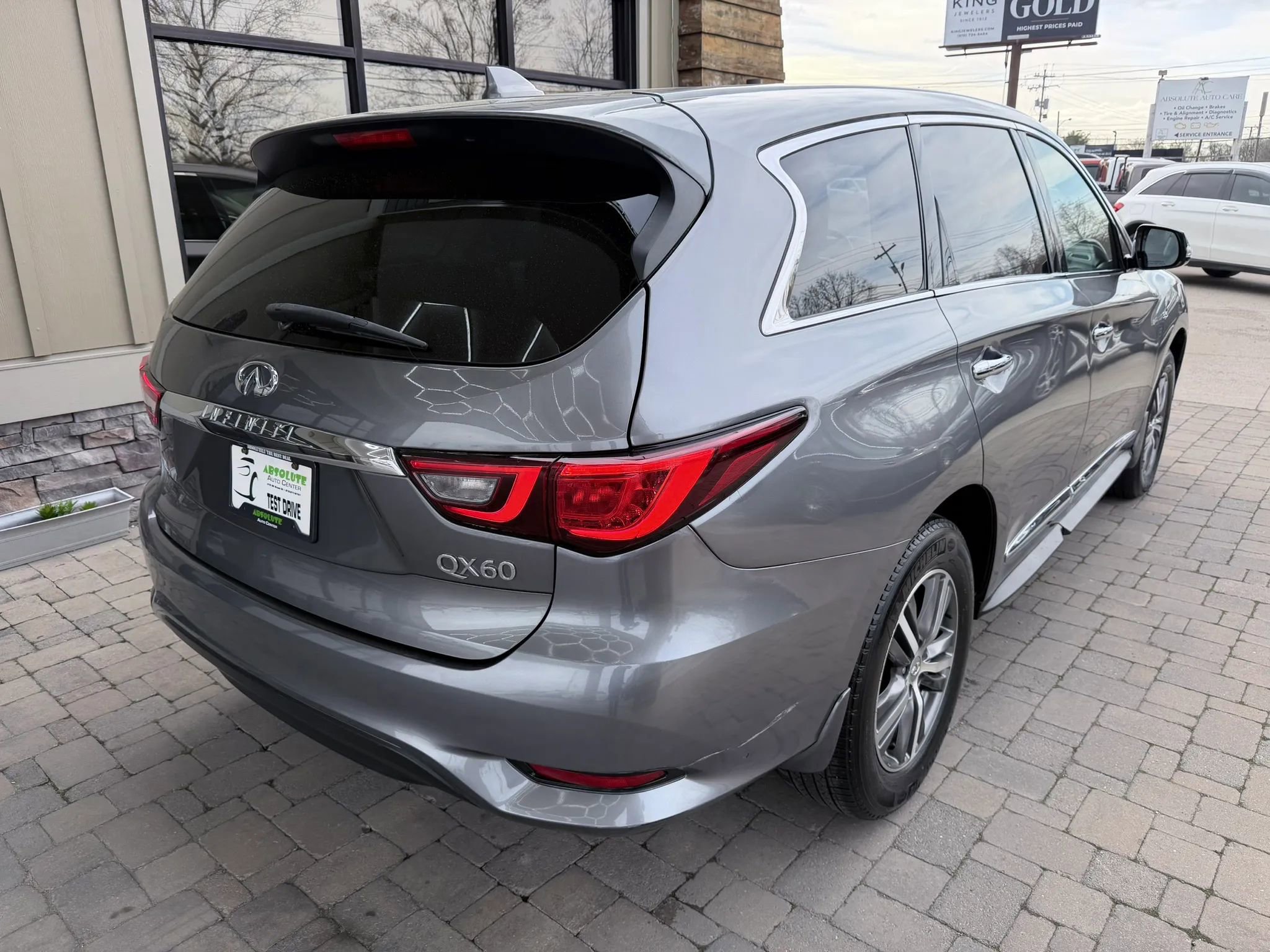 Used 2020 INFINITI QX60 Pure image 6