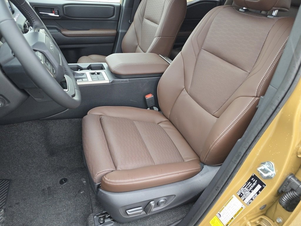 New 2026 Toyota Land Cruiser image 6