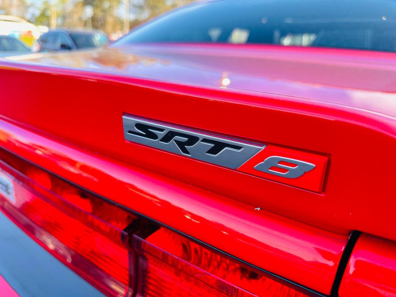 Used 2014 Dodge Challenger SRT8 image 40