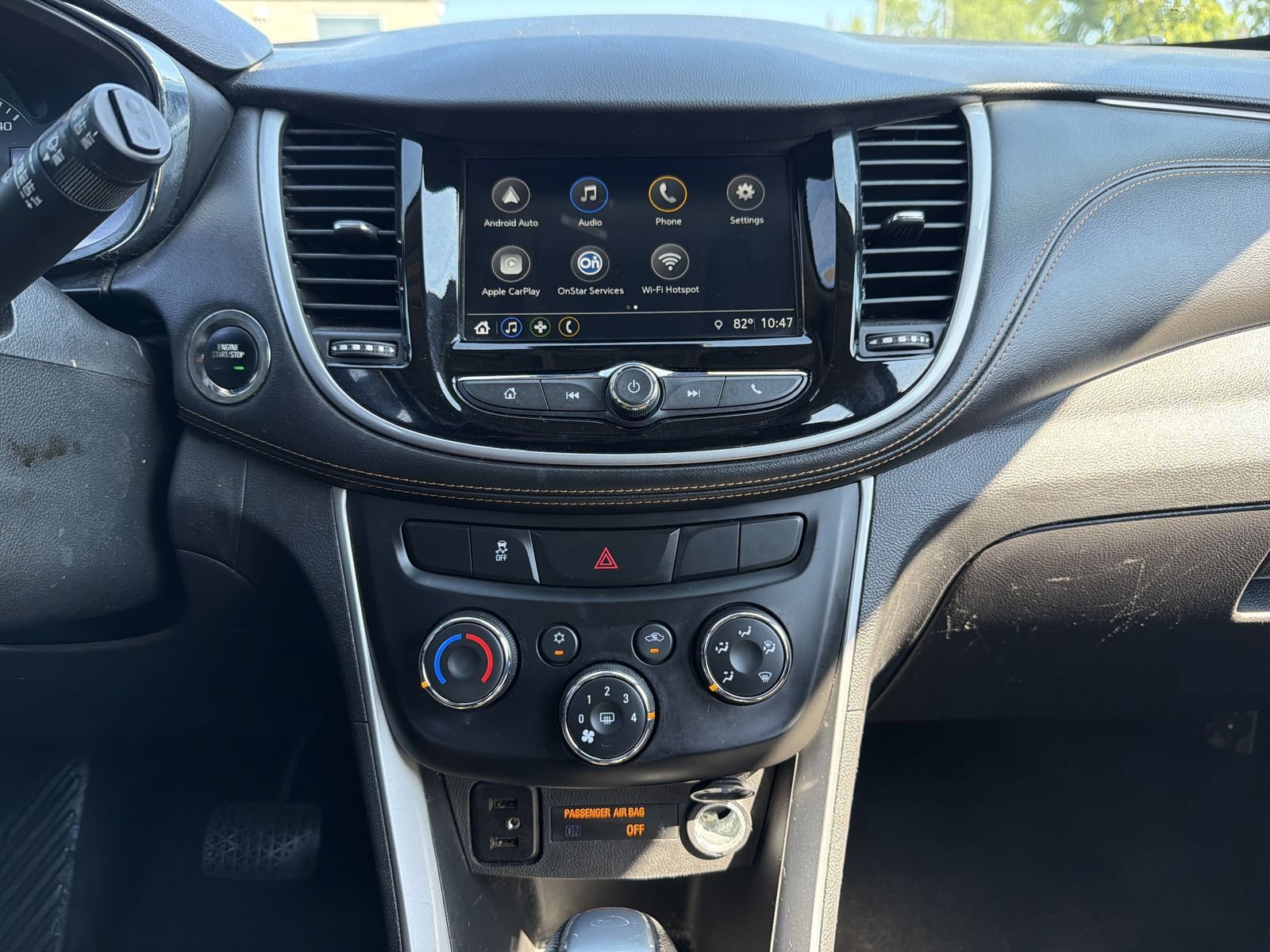 Used 2018 Chevrolet Trax LT w/ LT Convenience Package AWD/4WD image 28