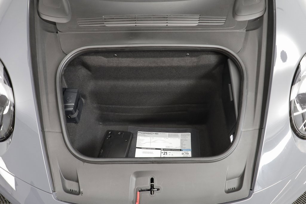 Used 2025 Porsche 911 Carrera image 29