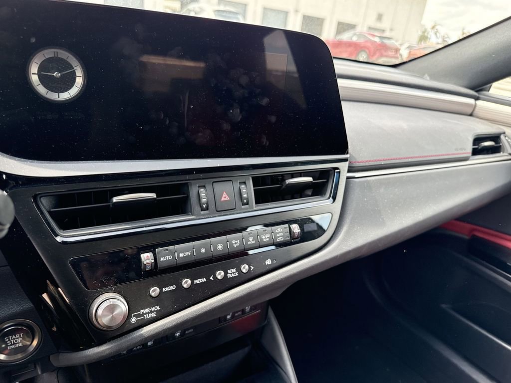 Used 2023 Lexus ES 350 F Sport w/ Accessory Package (Z2) FWD image 21