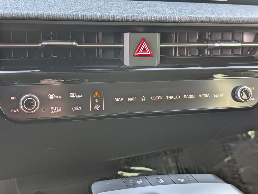 Certified 2024 Kia EV6 Light image 26