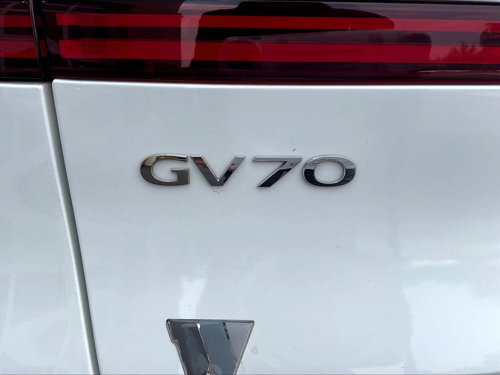 Used 2025 Genesis GV70 2.5T AWD/4WD image 24