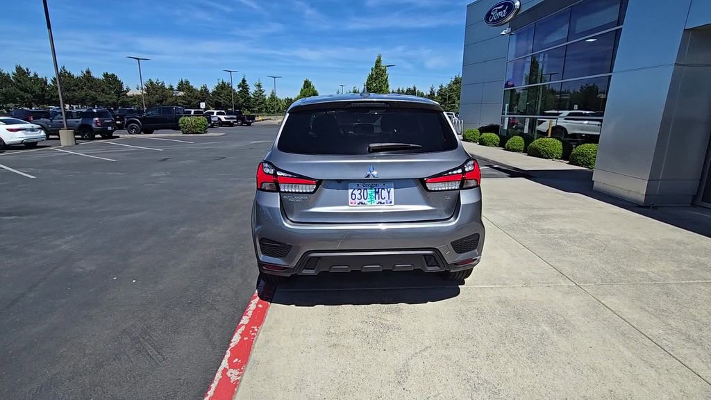Used 2021 Mitsubishi Outlander Sport AWD image 3