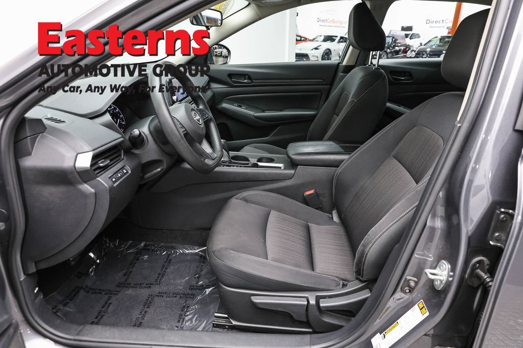 Used 2024 Nissan Altima 2.5 S FWD image 13