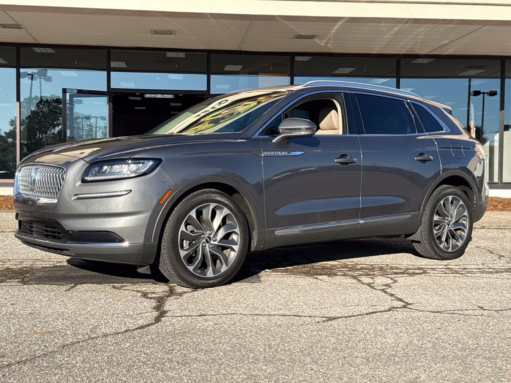 Certified 2023 Lincoln Nautilus Reserve AWD/4WD image 5