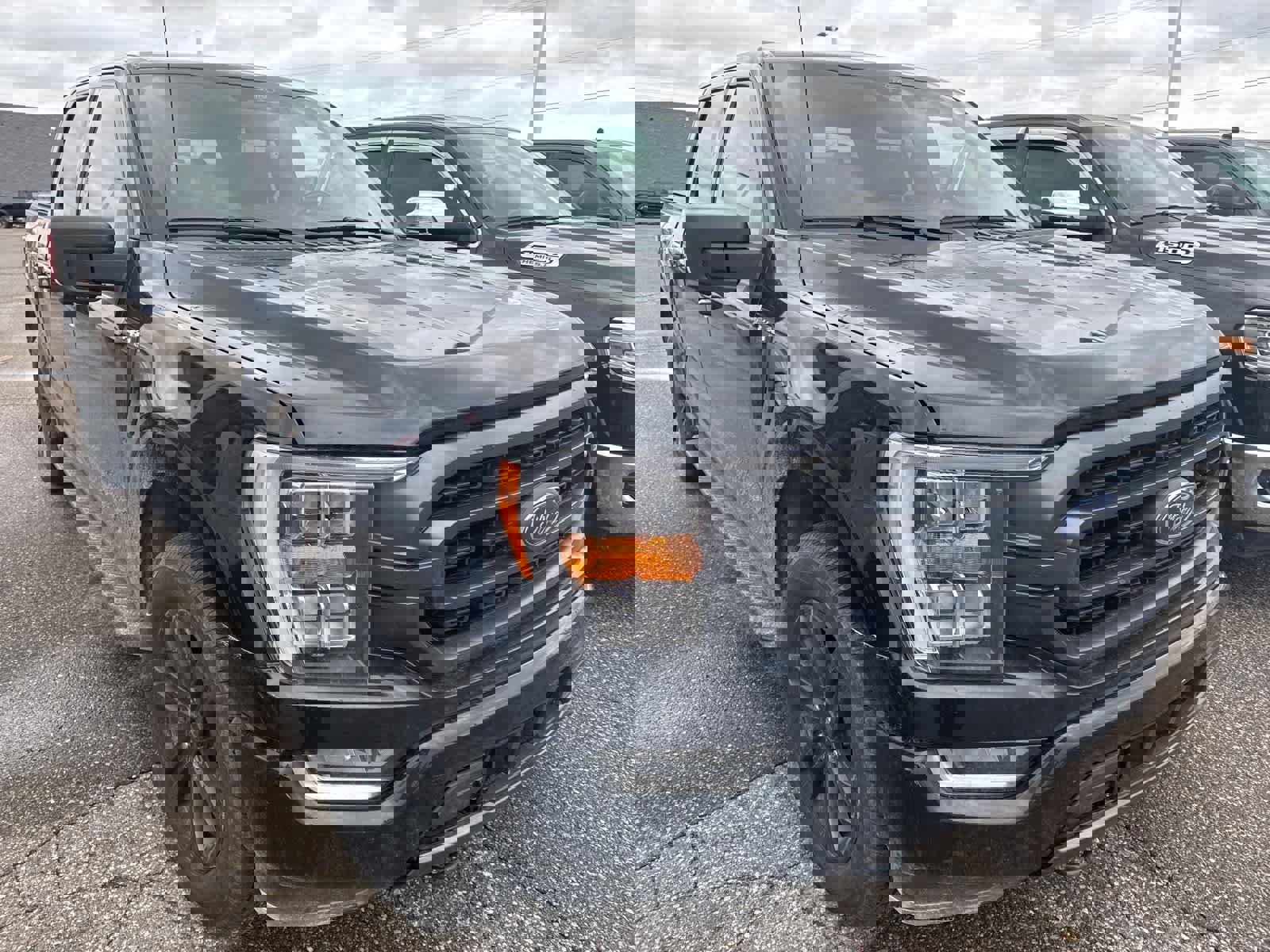 Used 2021 Ford F150 XLT w/ Equipment Group 302A High image 11