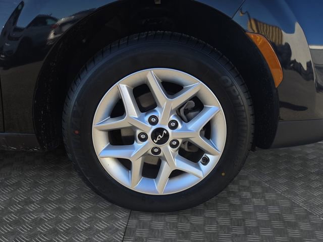 Used 2022 Kia Soul LX w/ Technology Package image 34