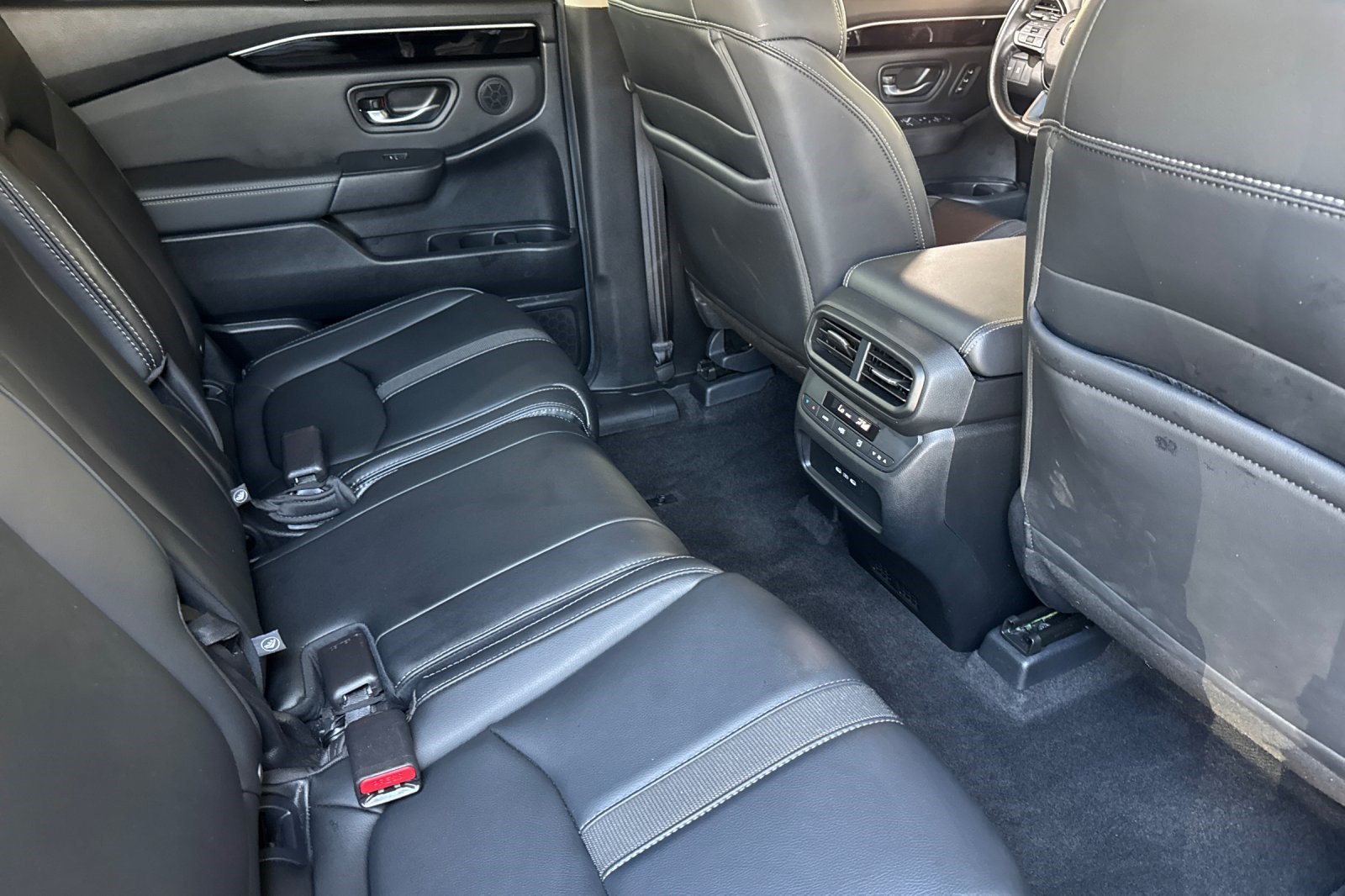 Certified 2025 Honda Pilot EX-L image 33