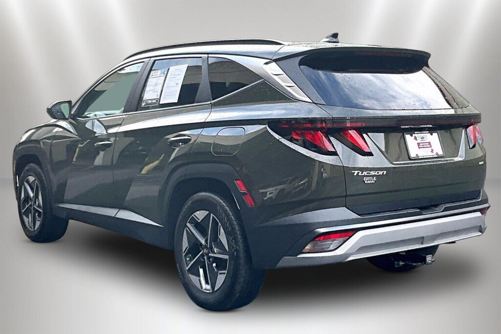 Used 2025 Hyundai Tucson SEL AWD/4WD image 4