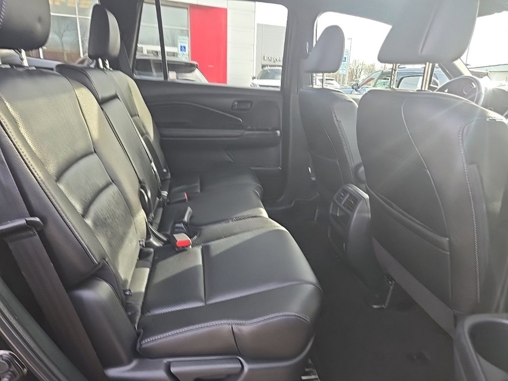 Used 2023 Honda Passport EX-L image 29