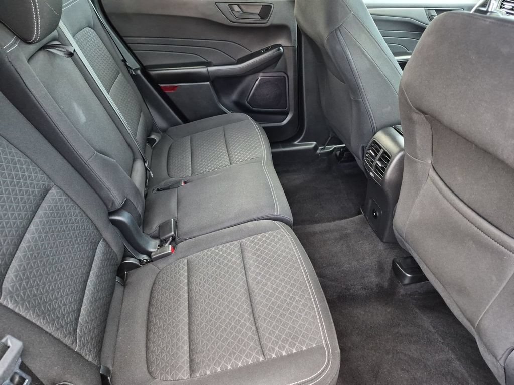 Used 2024 Ford Escape Active AWD/4WD image 30