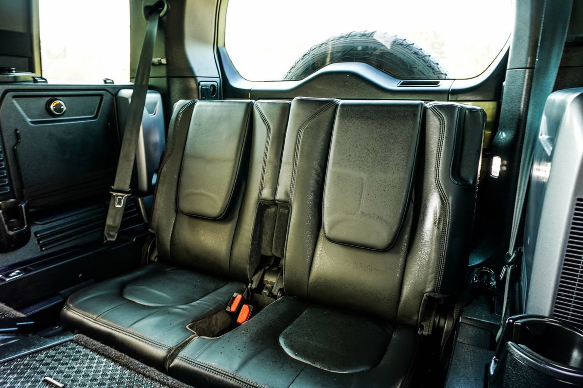 Used 2021 Land Rover Defender 110 X-Dynamic HSE image 37