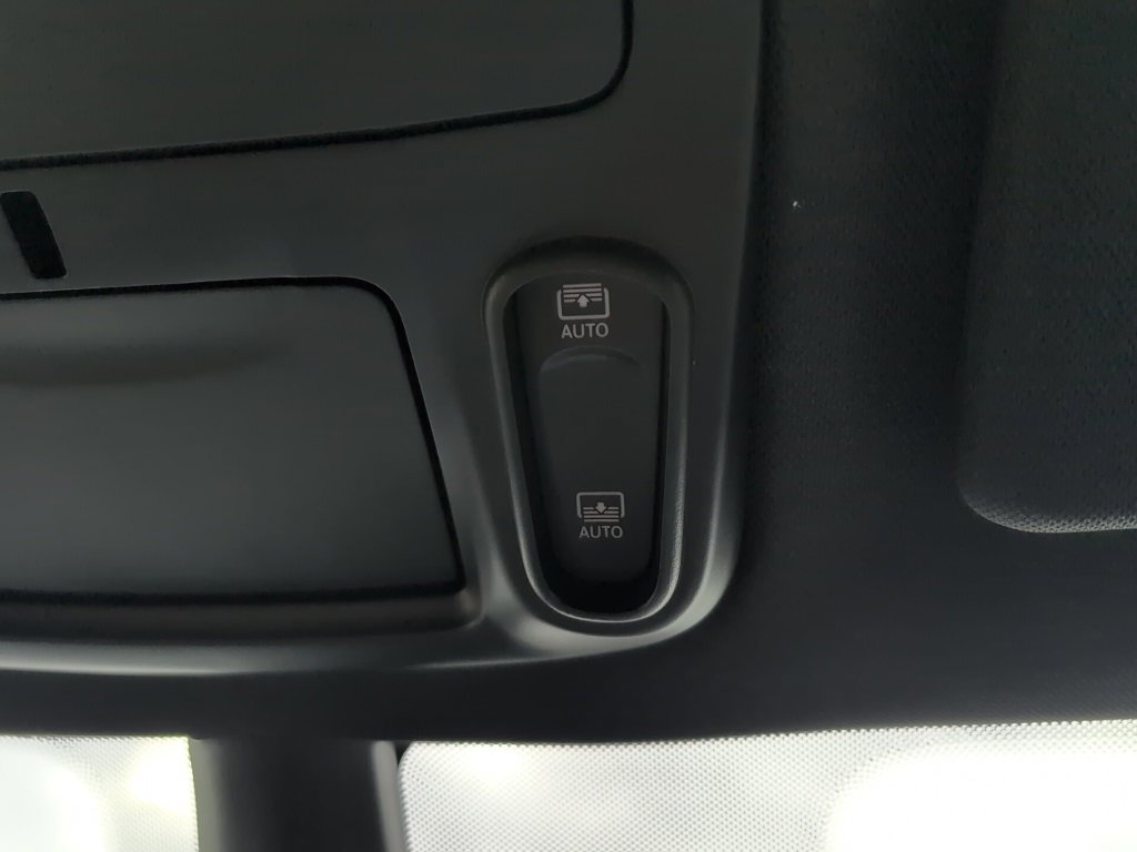 New 2026 Chrysler Pacifica Limited image 83