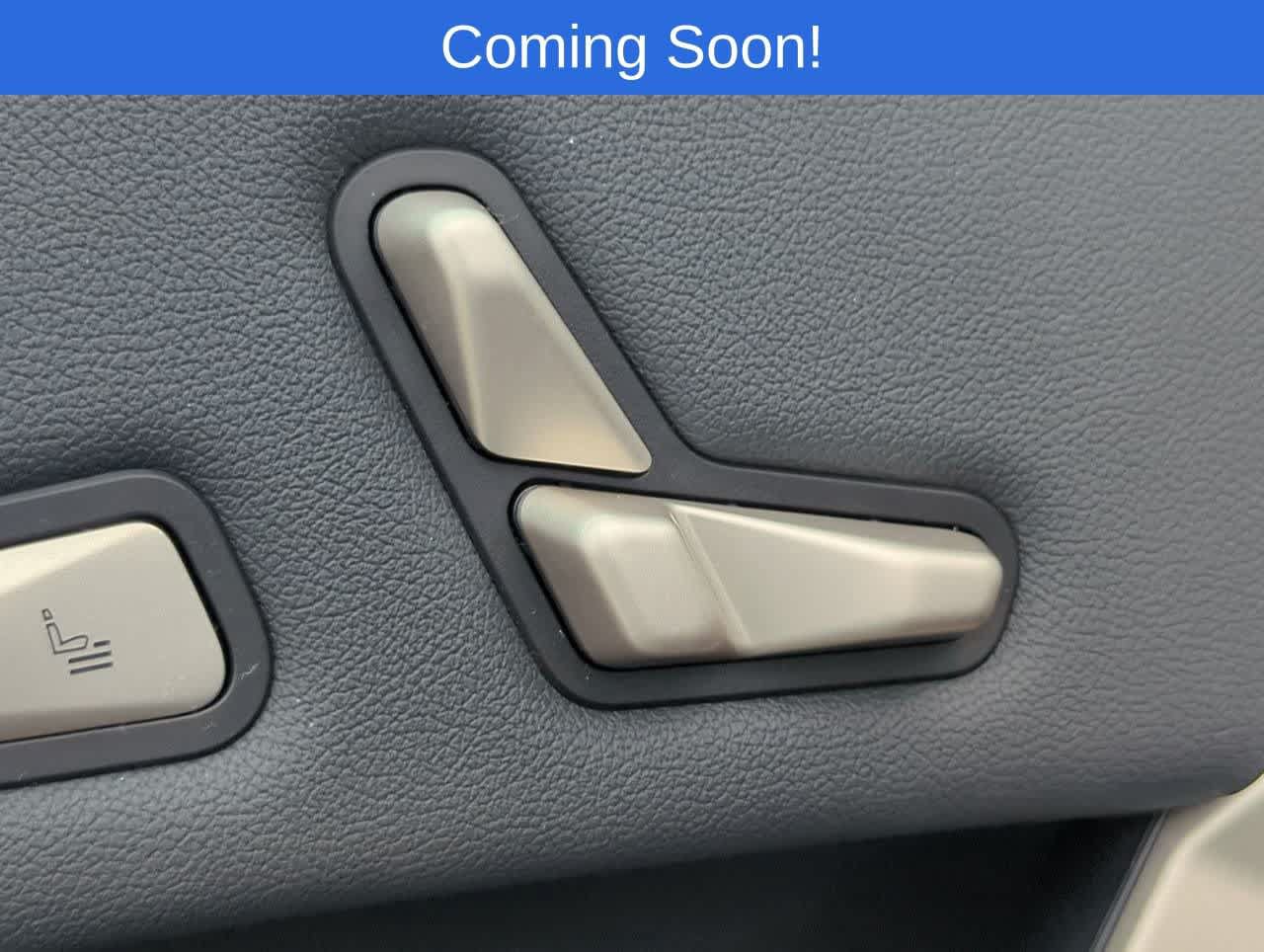 Used 2023 BMW iX xDrive50 w/ Convenience Package AWD/4WD image 16