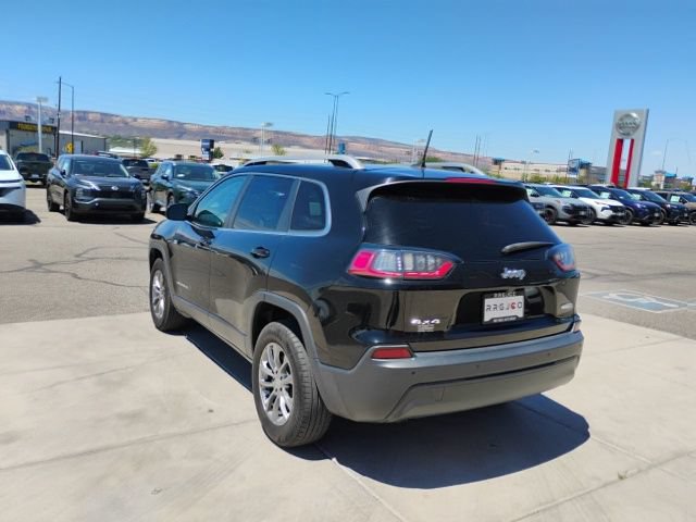 Used 2019 Jeep Cherokee Latitude Plus AWD/4WD image 7