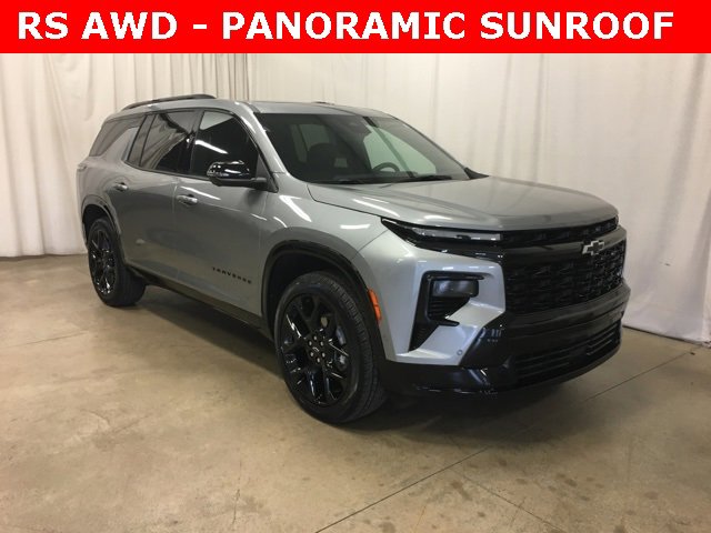 Used 2024 Chevrolet Traverse RS w/ LPO, Floor Liner Package image 1
