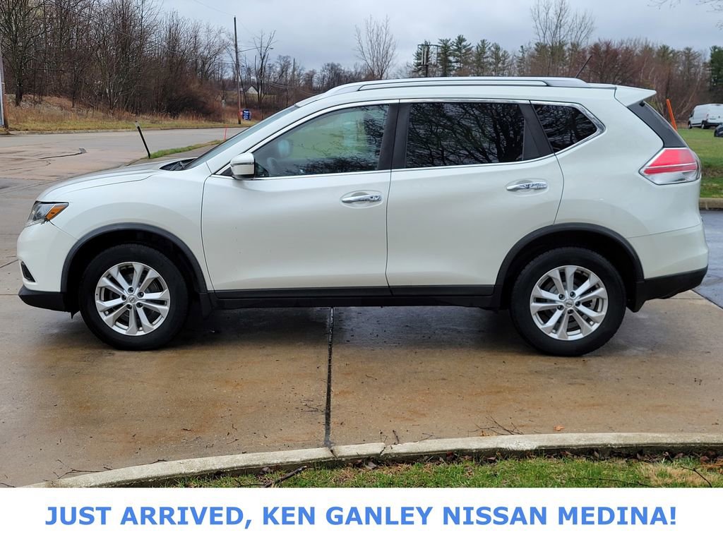 Used 2016 Nissan Rogue SV image 6