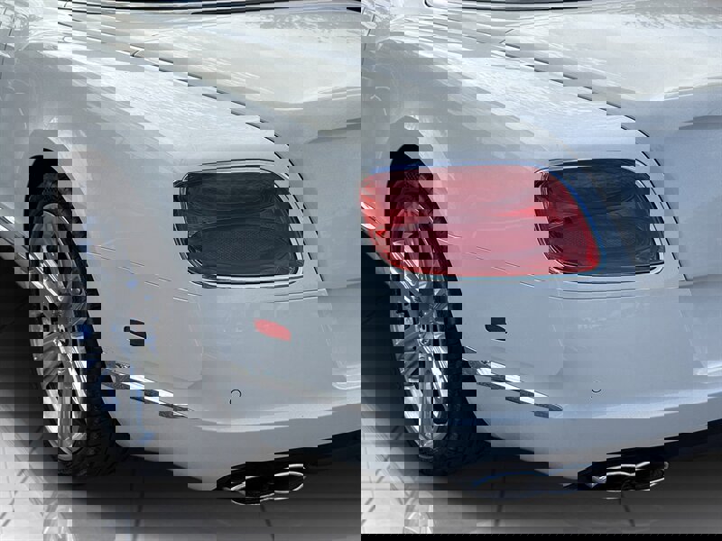 Used 2015 Bentley Continental GT image 13