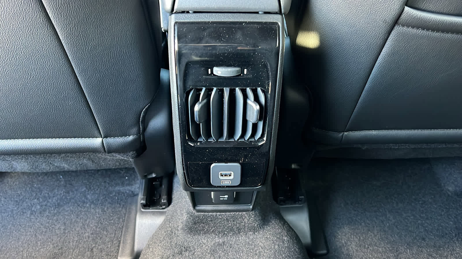 New 2026 Jeep Compass Latitude image 25