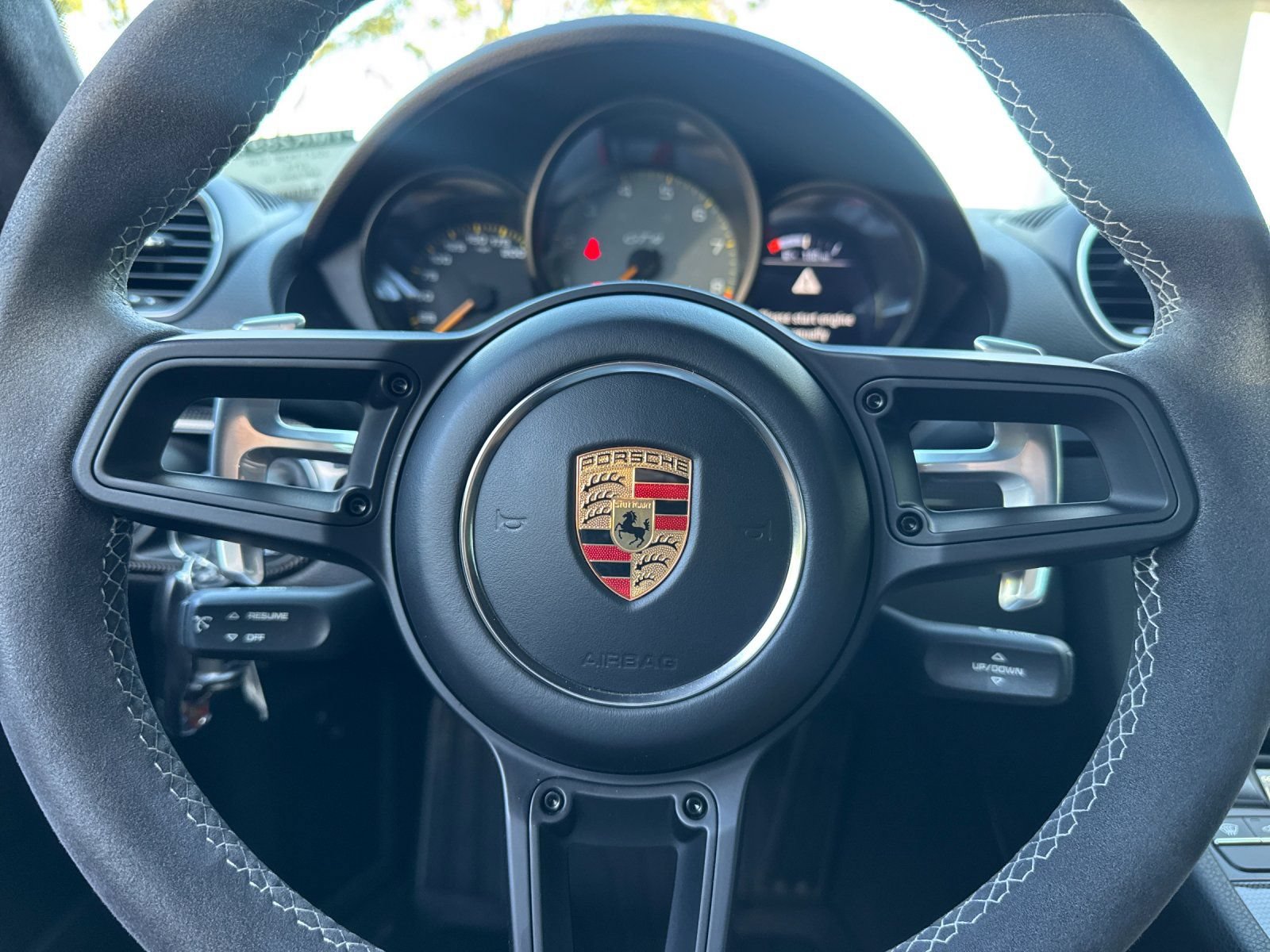 Certified 2021 Porsche 718 Cayman GT4 RWD image 20