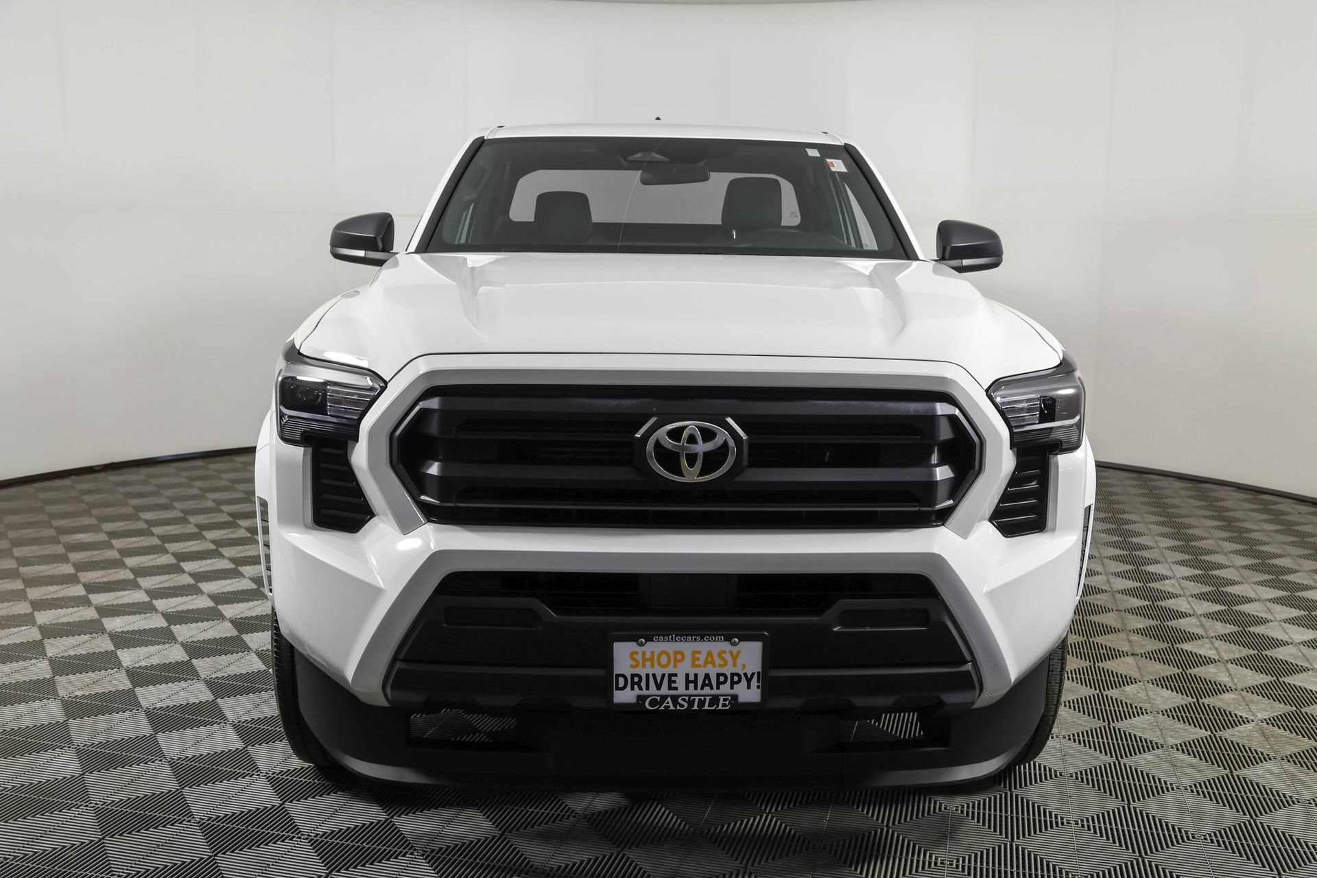 Used 2024 Toyota Tacoma SR RWD image 10