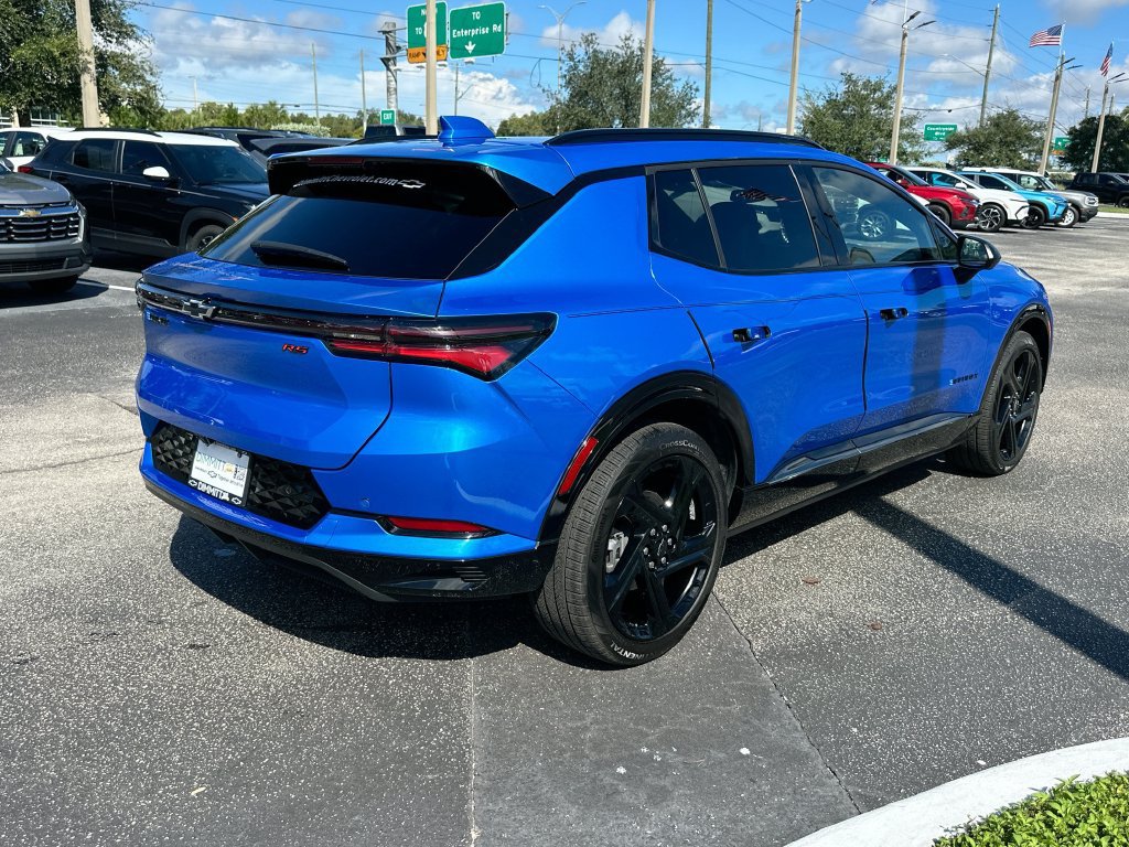Certified 2025 Chevrolet Equinox EV RS FWD image 5