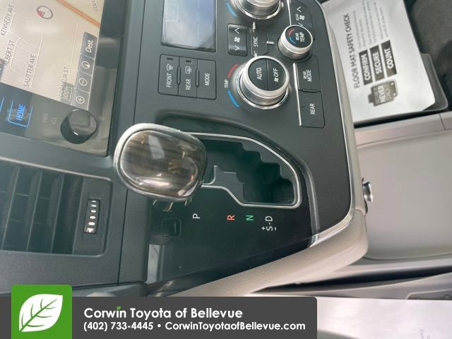 Used 2015 Toyota Sienna XLE w/ XLE Navigation Package image 24