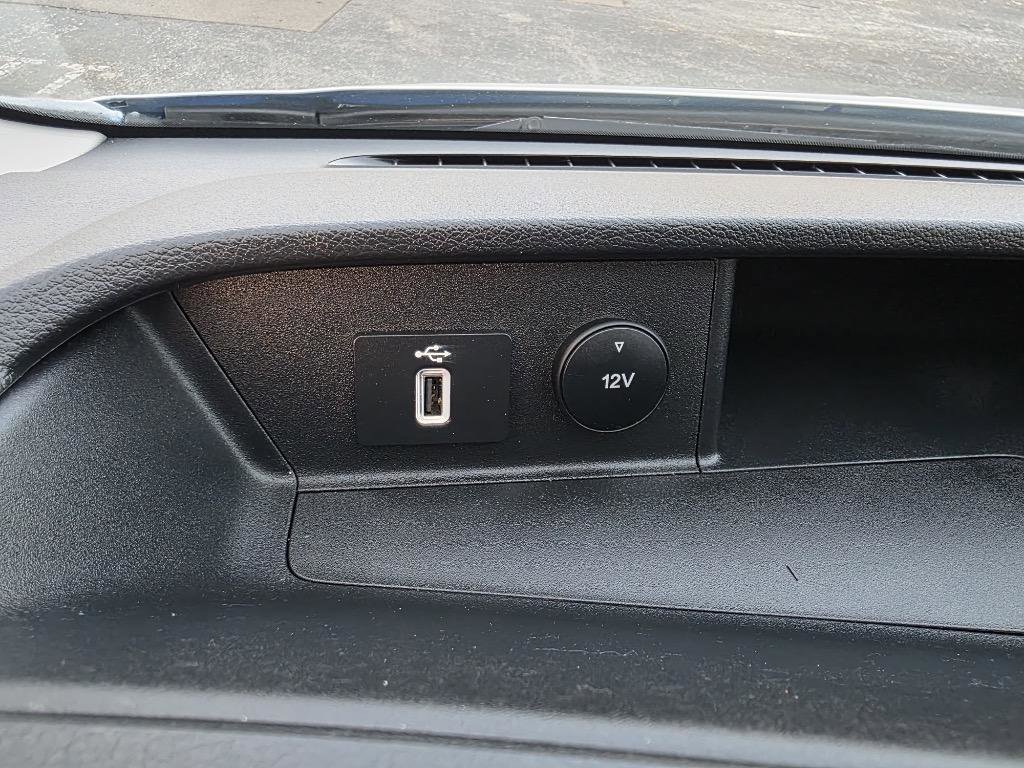 Used 2020 Ford Transit 250 Low Roof image 21