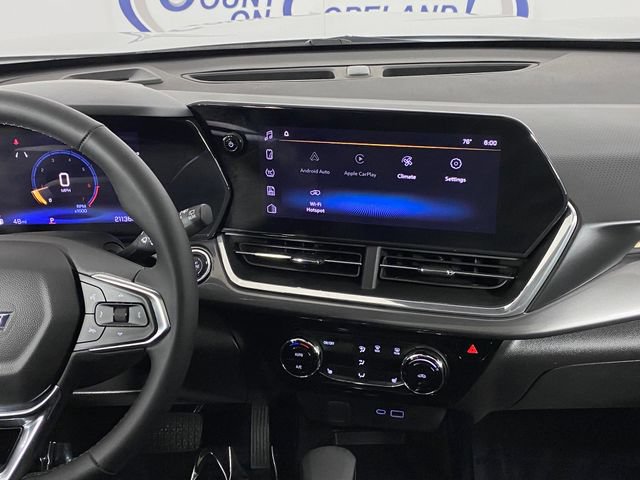 Certified 2024 Chevrolet Trax ACTIV w/ Sunroof Package FWD image 19