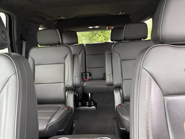 Used 2024 GMC Yukon Denali AWD/4WD image 33