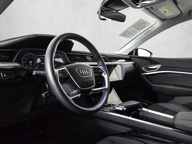 Certified 2024 Audi Q8 e-tron Premium Plus w/ Premium Plus Package image 10