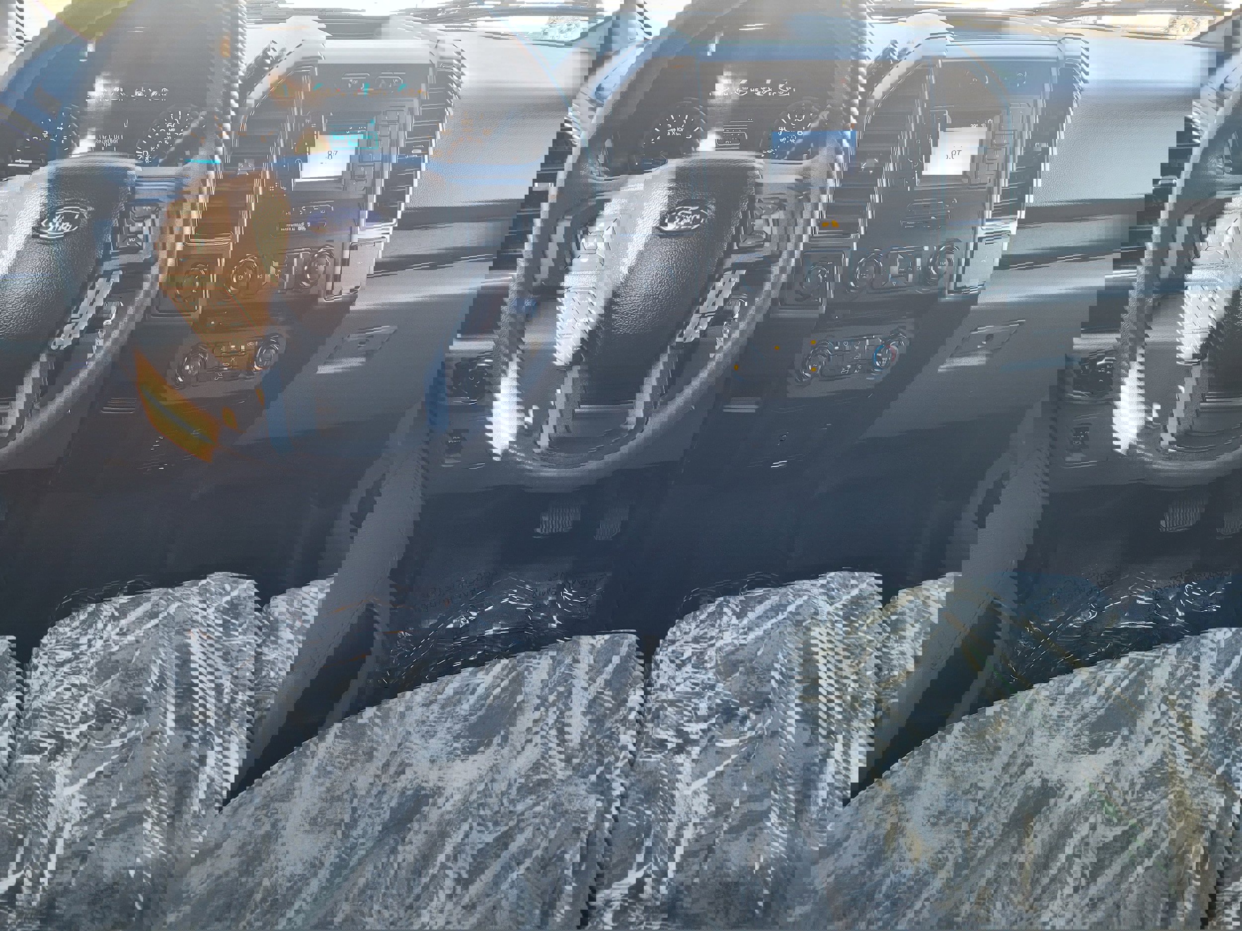 Used 2018 Ford F150 XLT AWD/4WD image 13