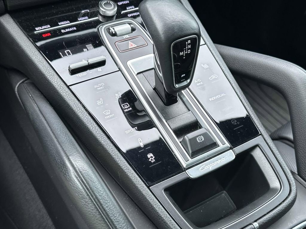 Certified 2019 Porsche Cayenne S AWD/4WD image 29
